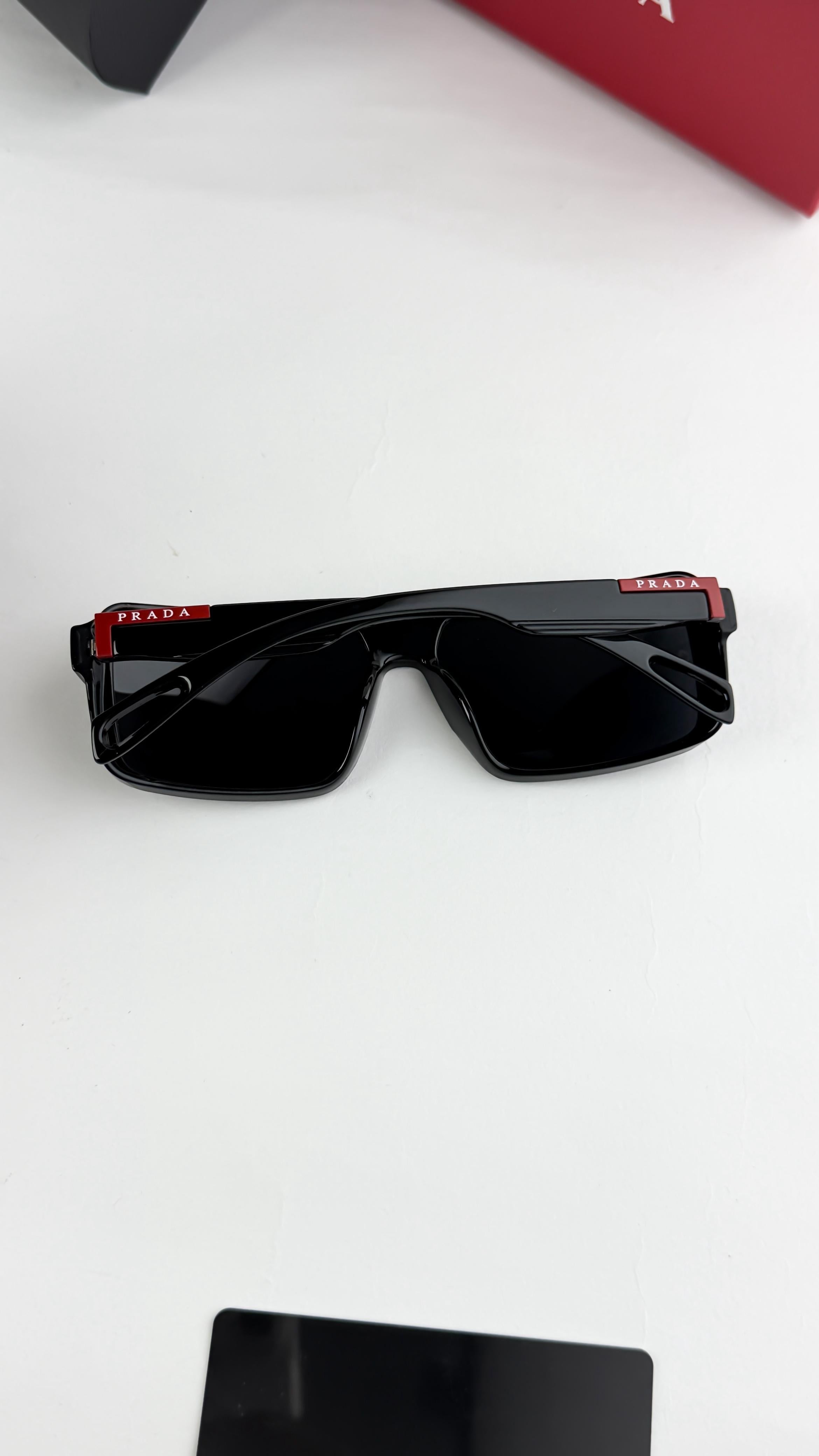 PRA 18 SUNGLASS