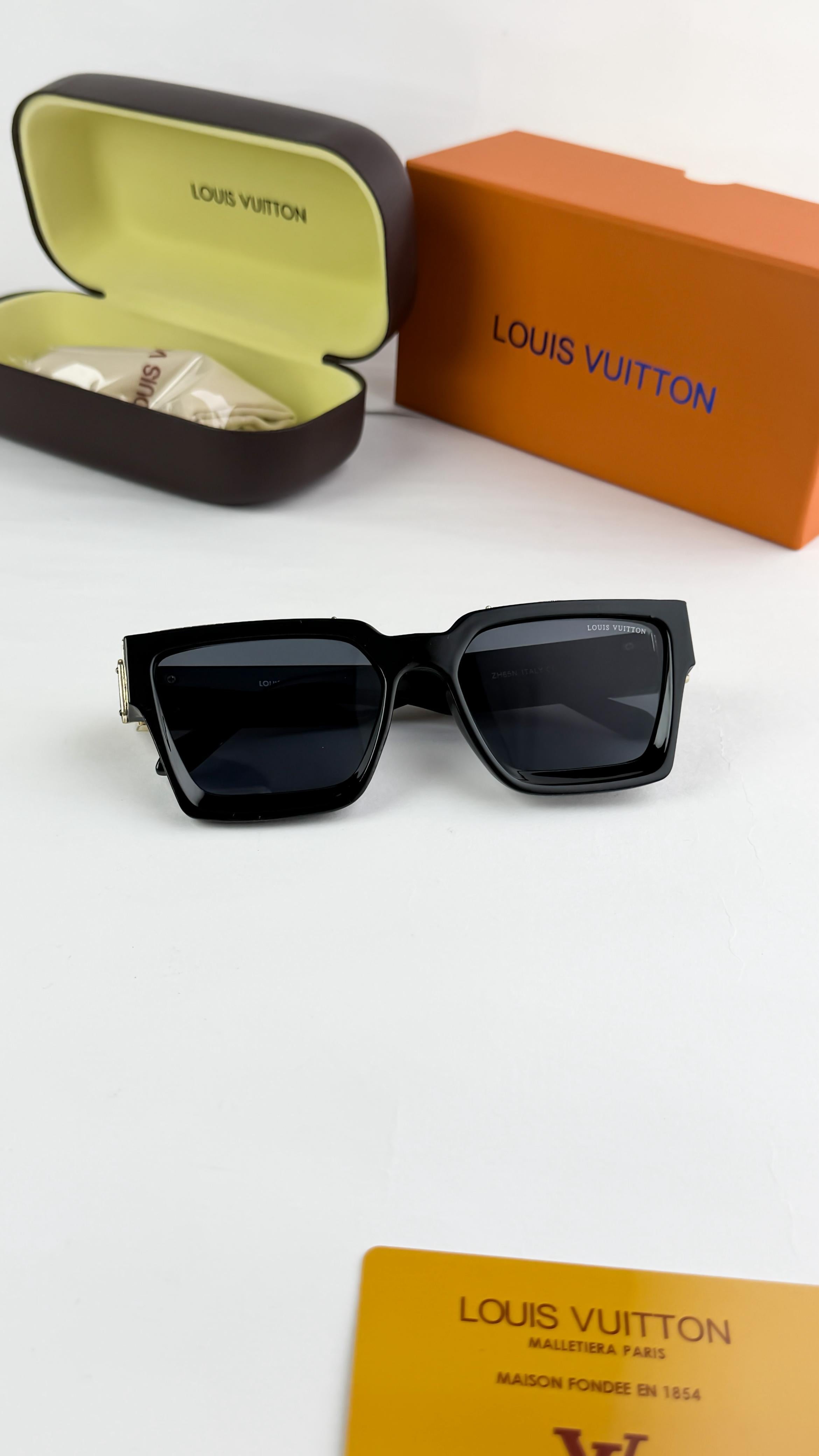 LOU 126 SUNGLASS