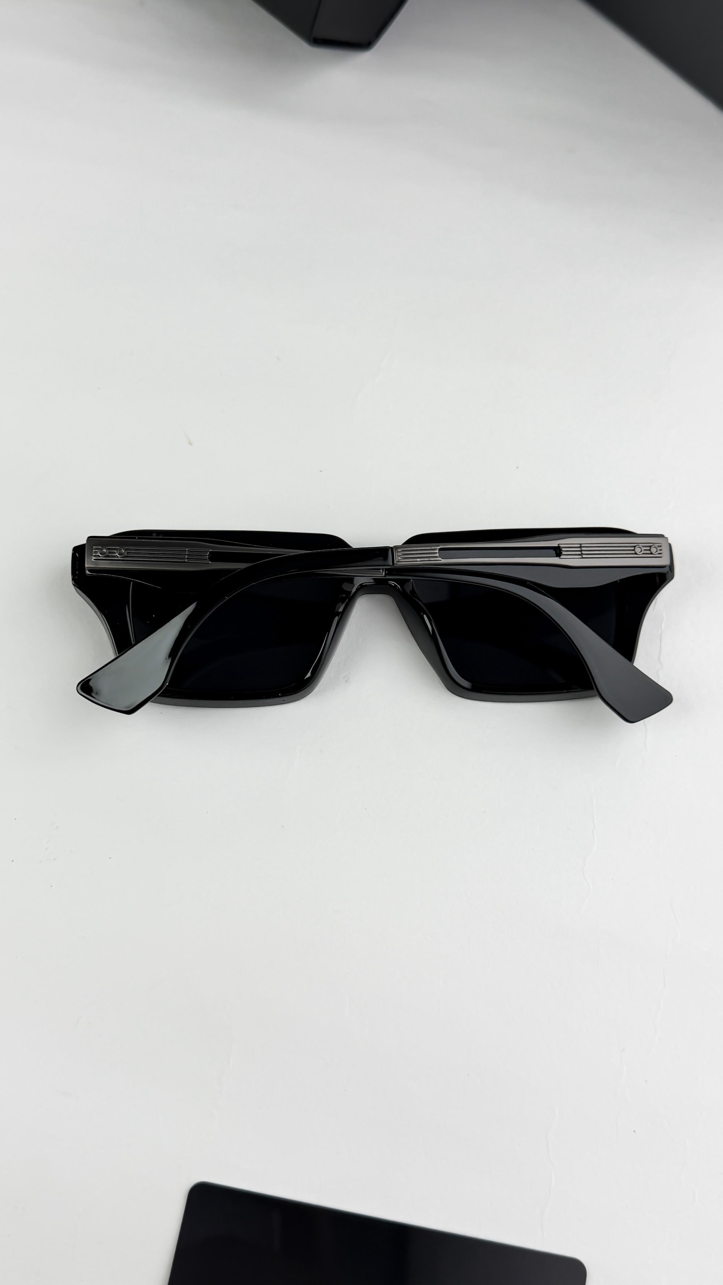 DI 59 SUNGLASS