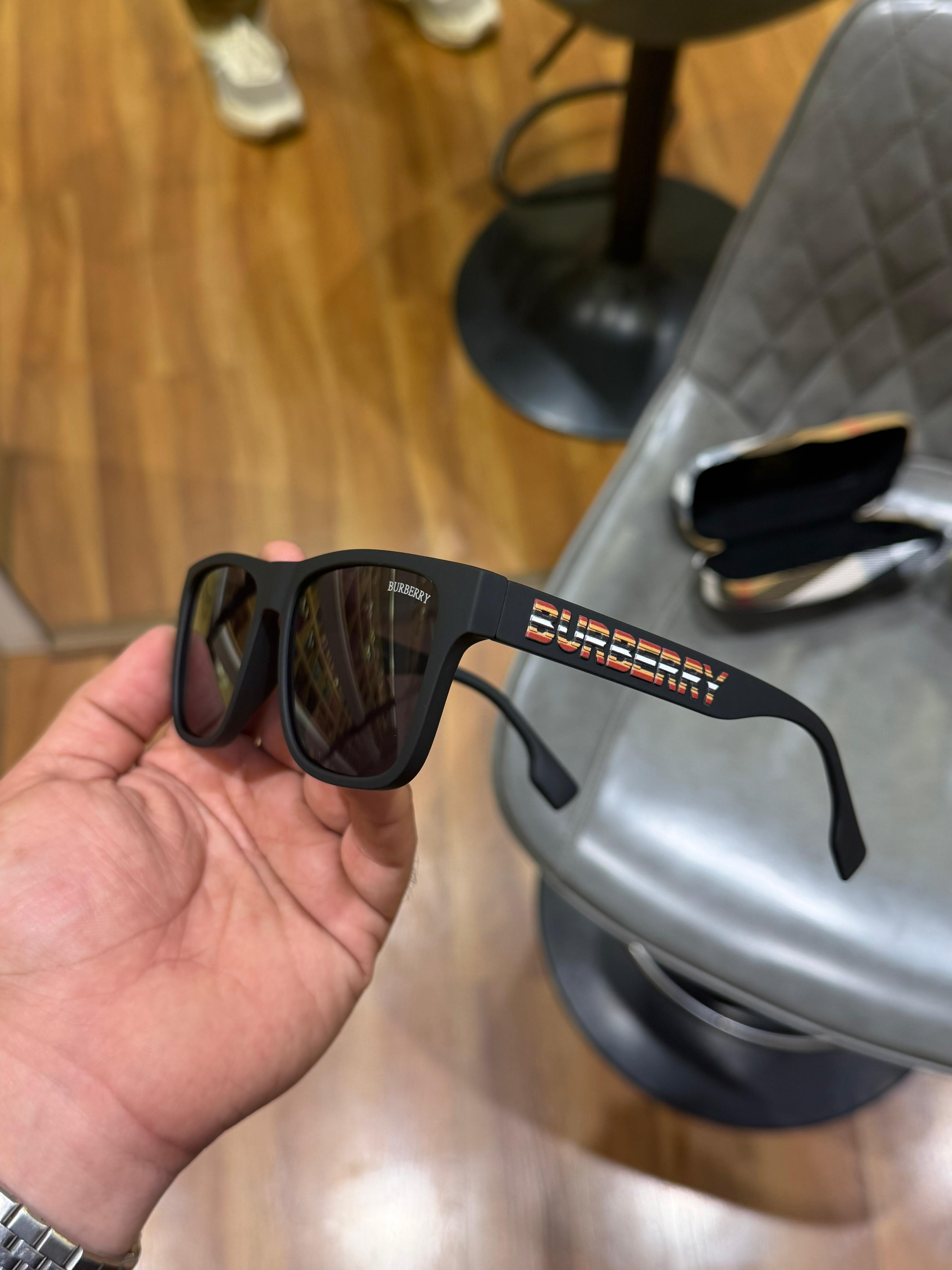 BUR 595 SUNGLASS