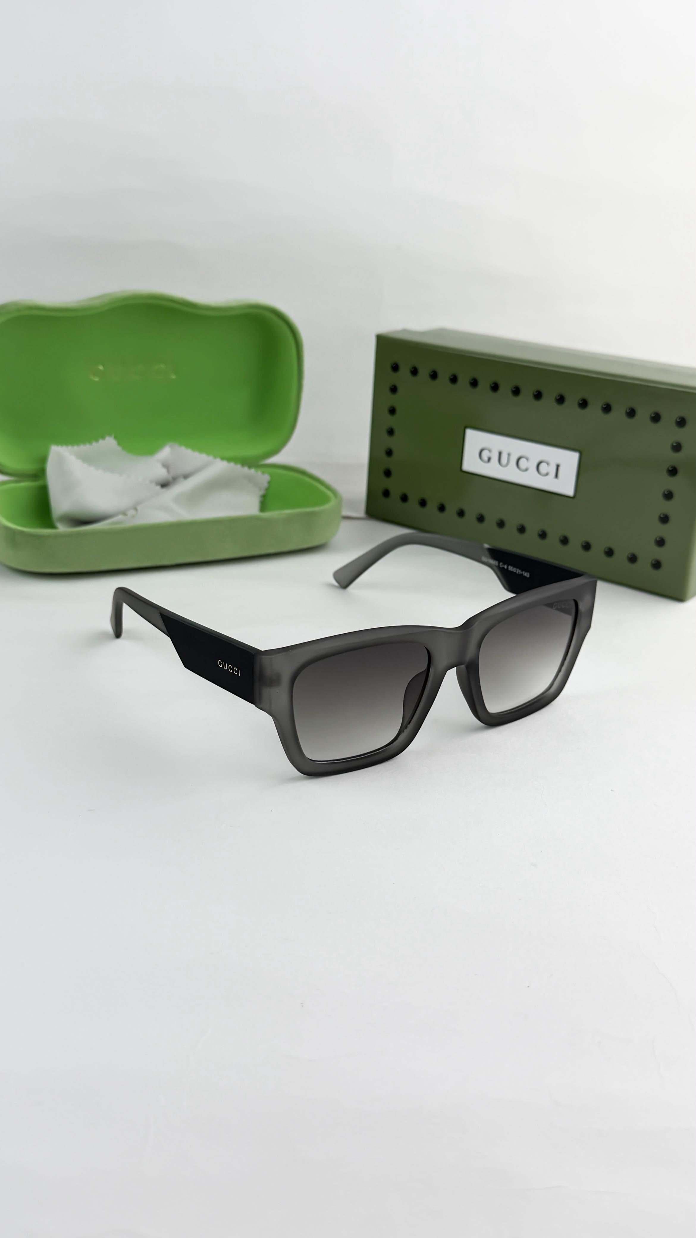 GUC 1694 SUNGLASS