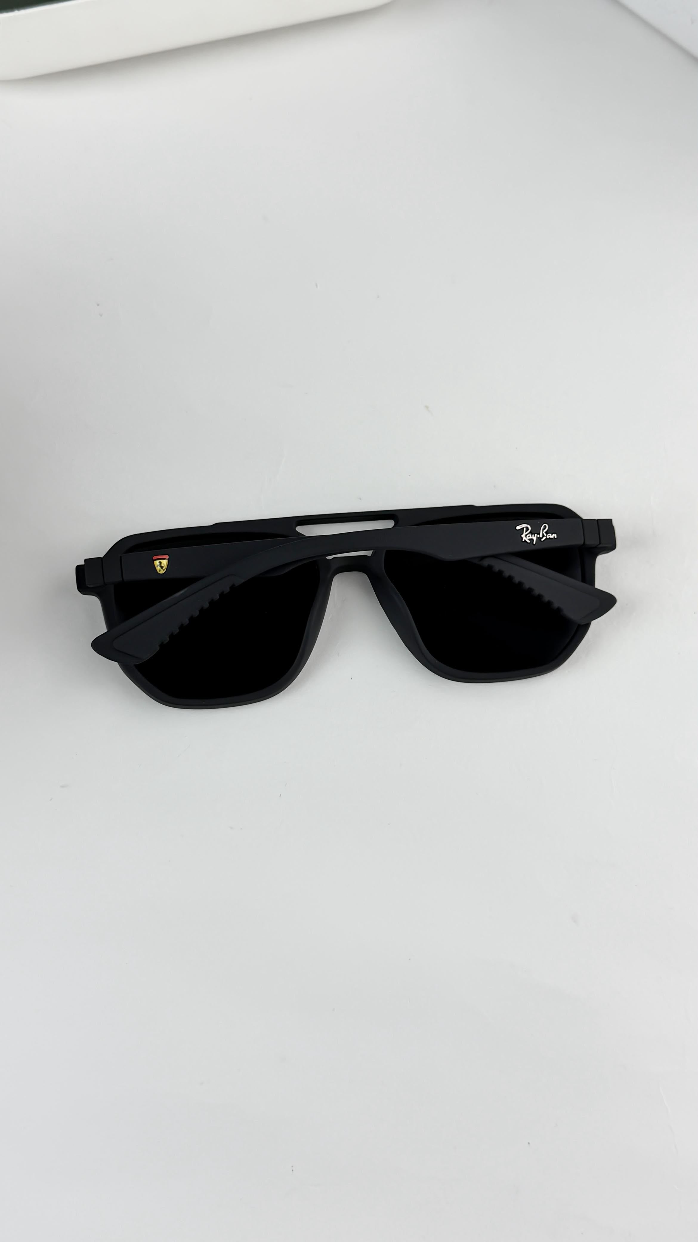 RA_YBAN BLACK 4613