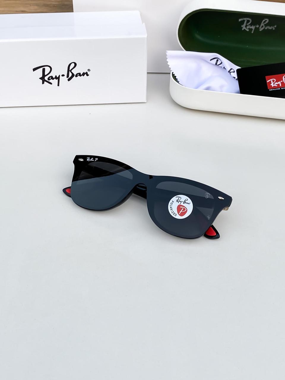 Ray_ba_n 8952